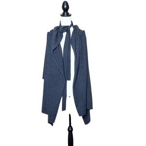 Brochu Walker Cape Size M/L Cashmere & Wool Gray Charcoal Poncho Vest Soft Open